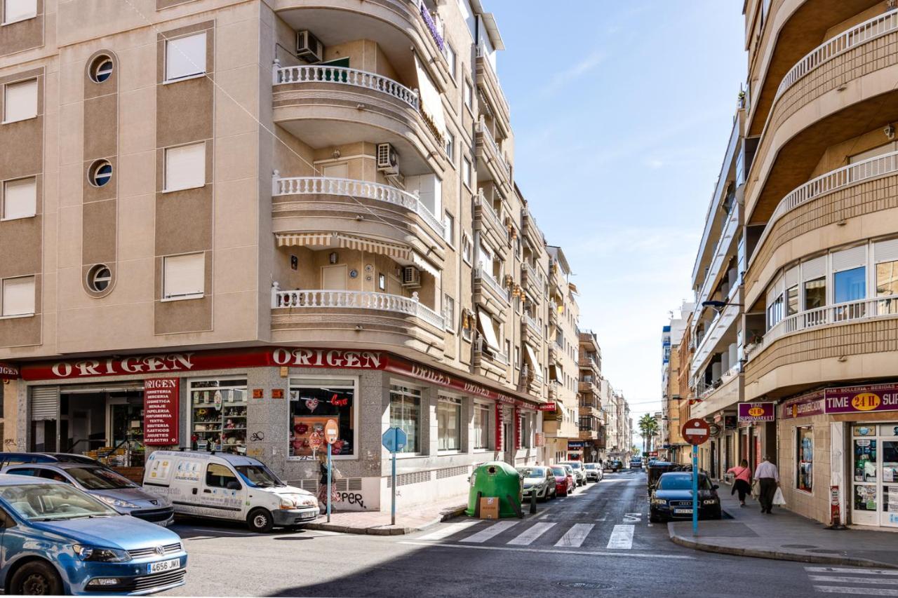 Caballero Apartment Torrevieja Exteriér fotografie